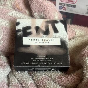 Fenty Beauty Killawatt Highlighter Duo - Black and White Packaging